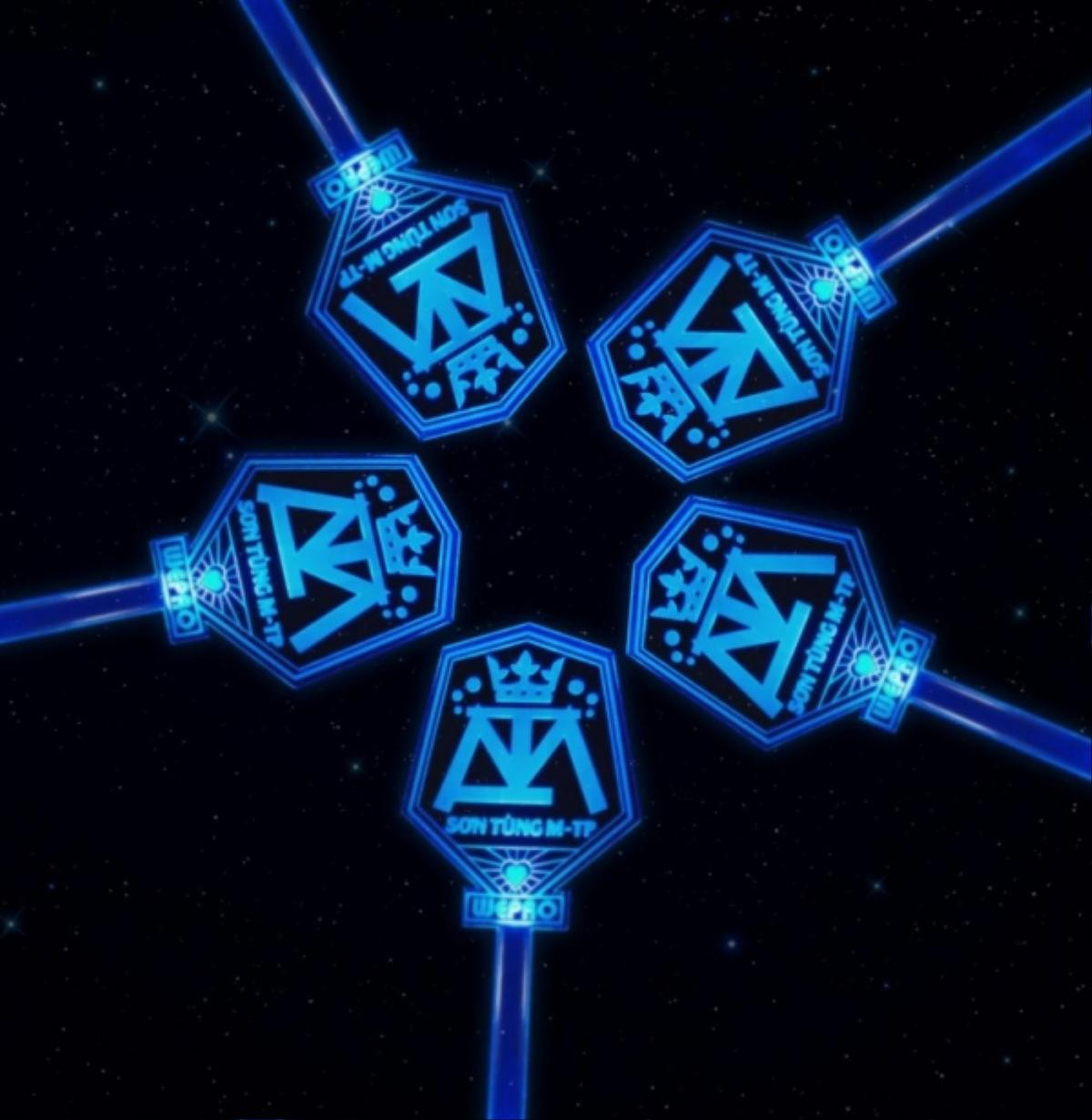 Đây là những ca sĩ Vpop sở hữu lightstick chuyên nghiệp không kém gì sao Kpop Ảnh 1