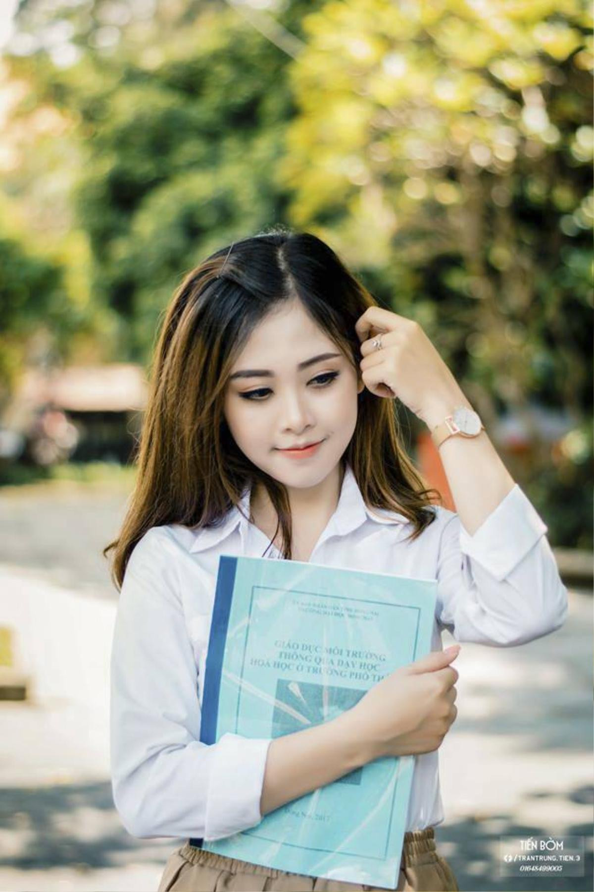 Giờ đây cô giáo nào cũng xinh đẹp như hoa thế này thì học sinh chỉ muốn lên lớp mỗi ngày Ảnh 20