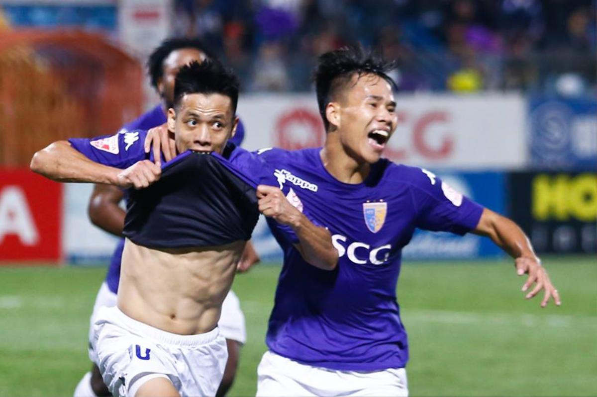 ‘Tam mã’ đua vô địch V.League 2017: Thanh Hóa chỉ chờ phép màu, Cúp trong tay nhà bầu Hiển Ảnh 1