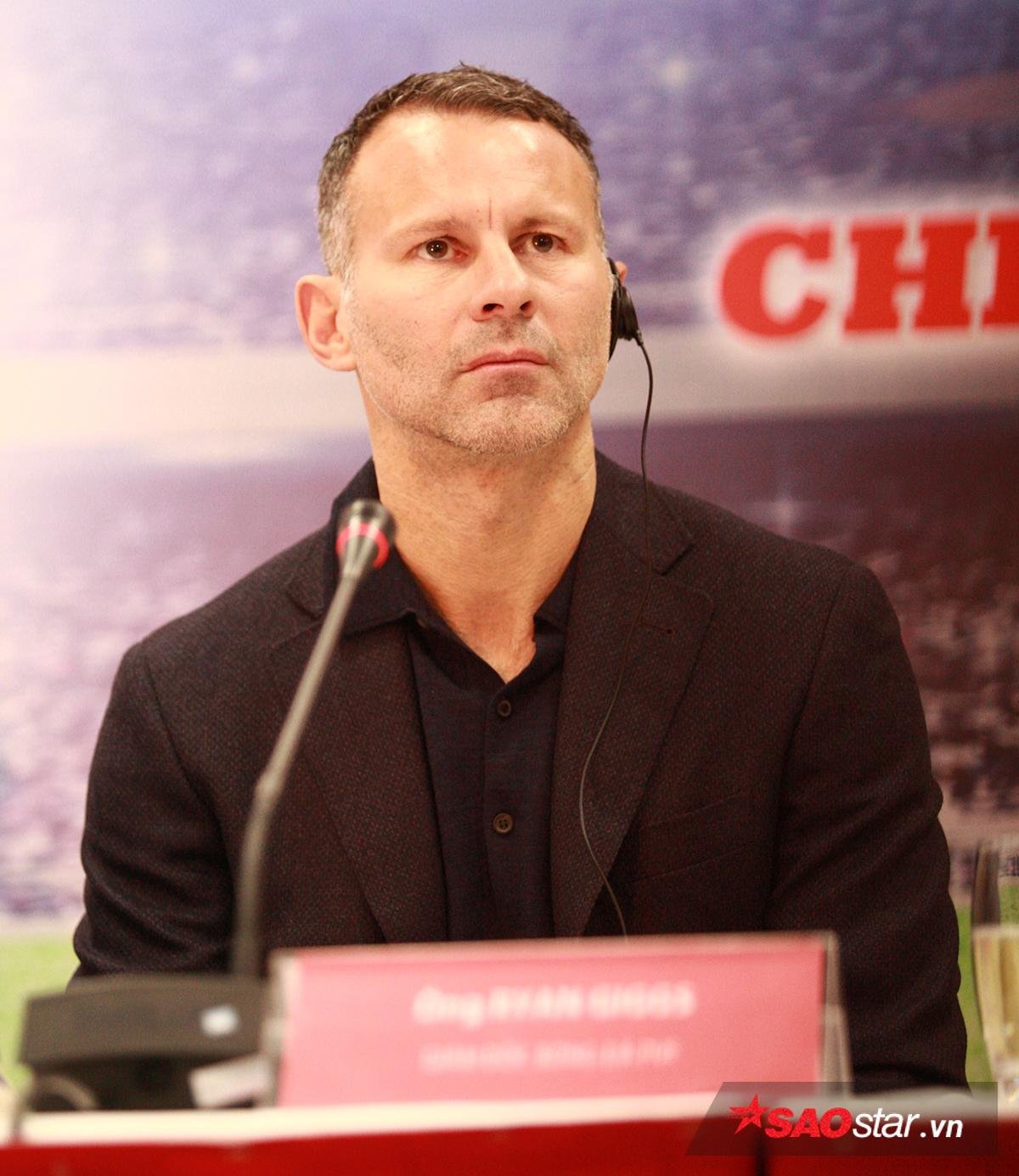 Ryan Giggs giúp Việt Nam dự World Cup 2030, Paul Scholes muốn gửi con sang PVF Ảnh 2