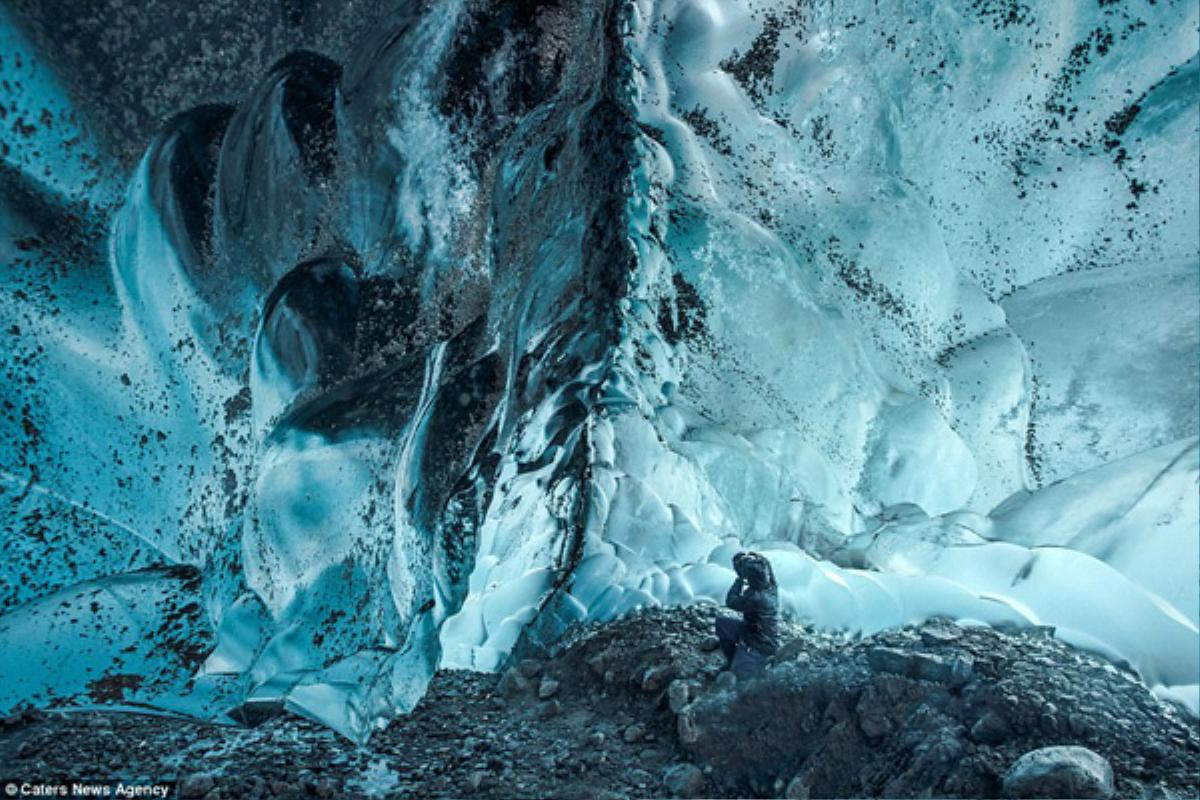 Mạo hiểm đi sâu 12.000m vào lõi băng: Ai ai cũng mắt tròn mắt dẹt trước thế giới nhiệm màu Ảnh 4