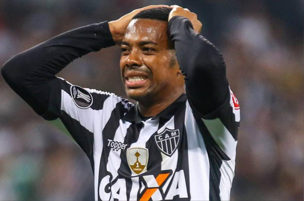 Robinho: Từ “thần đồng” Brazil đến tù nhân vì tội hiếp dâm Ảnh 5