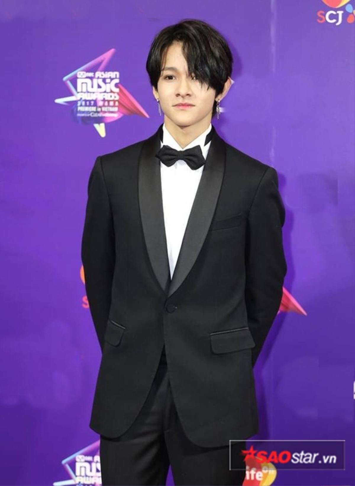 Kim Samuel 'một mình một cõi' vẫn chiếm trọn spotlight MAMA 2017 in Vietnam Ảnh 5