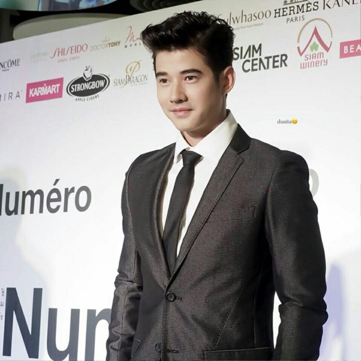 Mario Maurer tái ngộ 'nữ thần rắn' Taew Natapohn, 2 'soái ca' James Jirayu - Boy Pakorn cùng làm từ thiện Ảnh 24