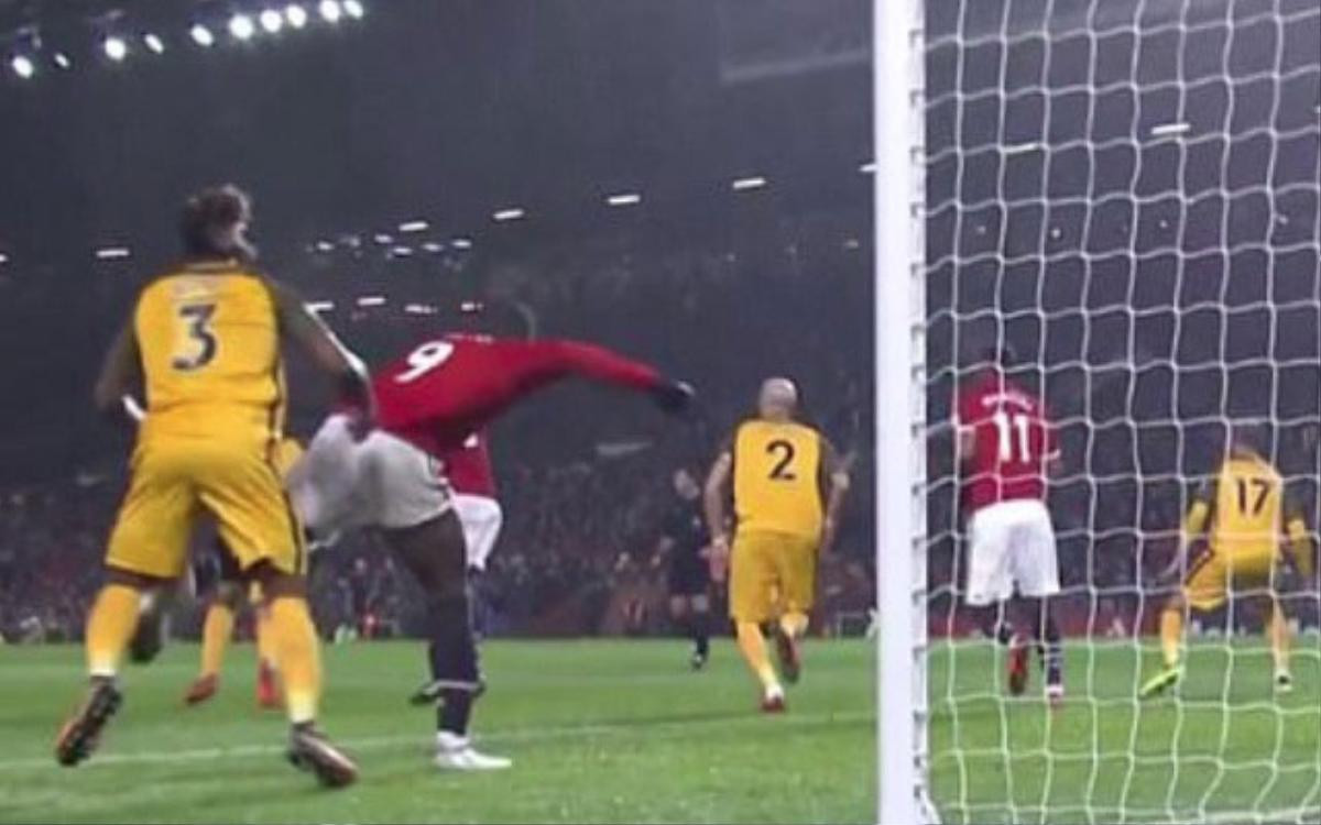 Lukaku thoát án phạt, Man United thở phào nhẹ nhõm Ảnh 1