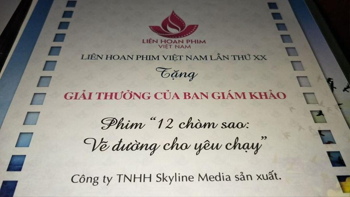 Bom tấn 170 tỷ 'Em chưa 18' giành giải Bông sen vàng và Nữ chính xuất sắc nhất Ảnh 30