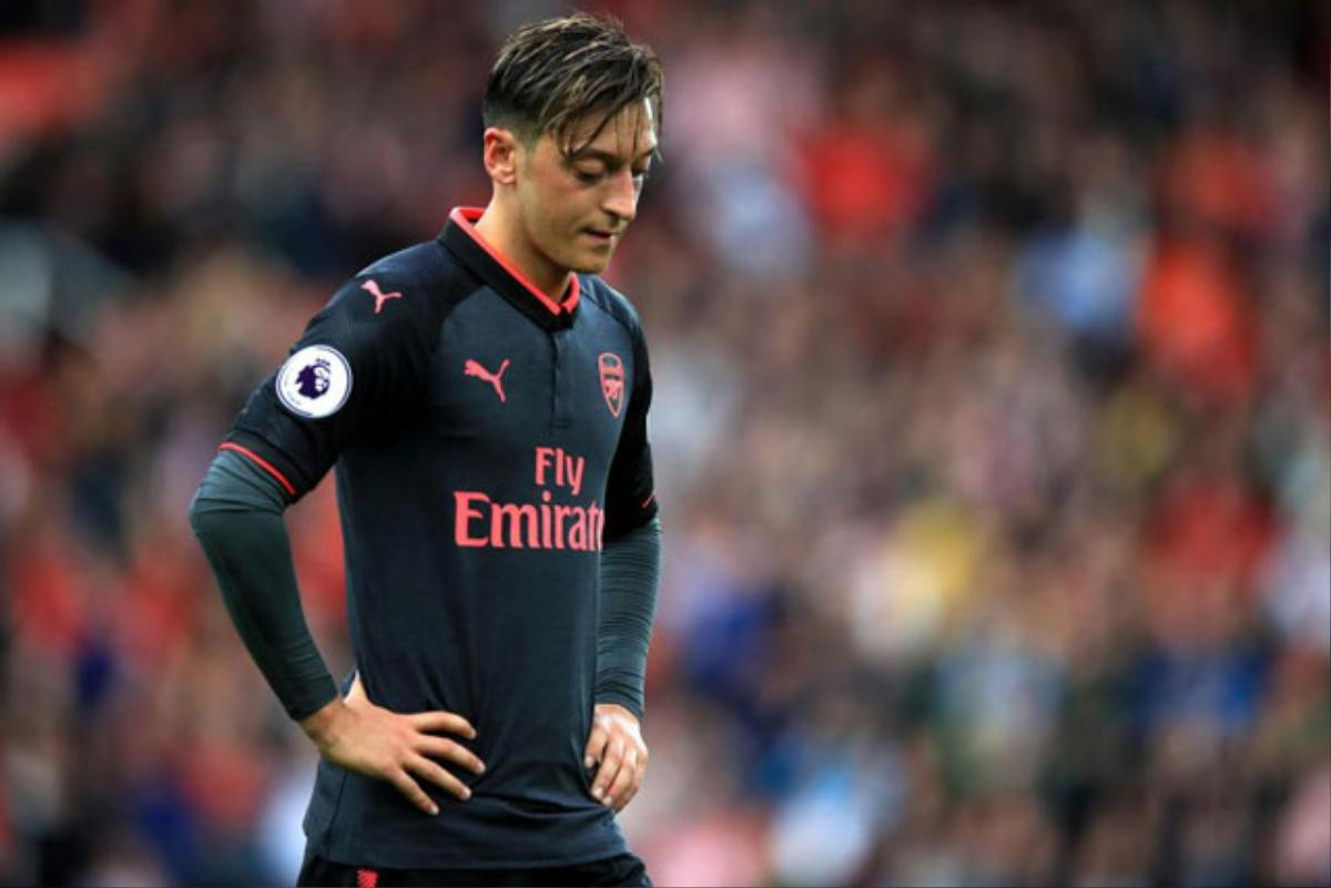 Giữ Ozil và Sanchez - Arsenal mất nhiều hơn được Ảnh 4