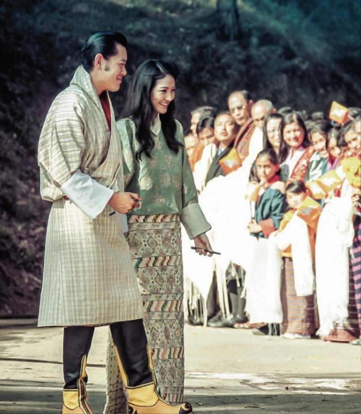 Hoàng hậu Bhutan trẻ nhất thế giới: Thông minh, xinh đẹp và giàu lòng nhân ái Ảnh 9