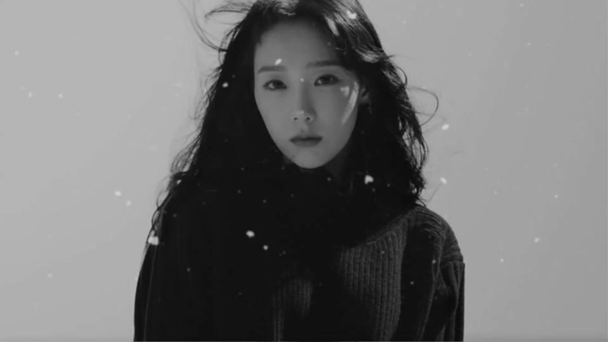 Taeyeon hóa 'em gái tuyết' đẹp tựa thiên thần trong teaser mừng giáng sinh Ảnh 4