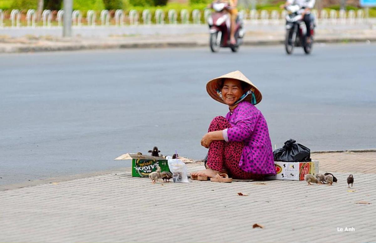 Cuộc sống của người miền Tây trong mùa nước nổi qua góc ảnh của một thầy giáo Ảnh 16