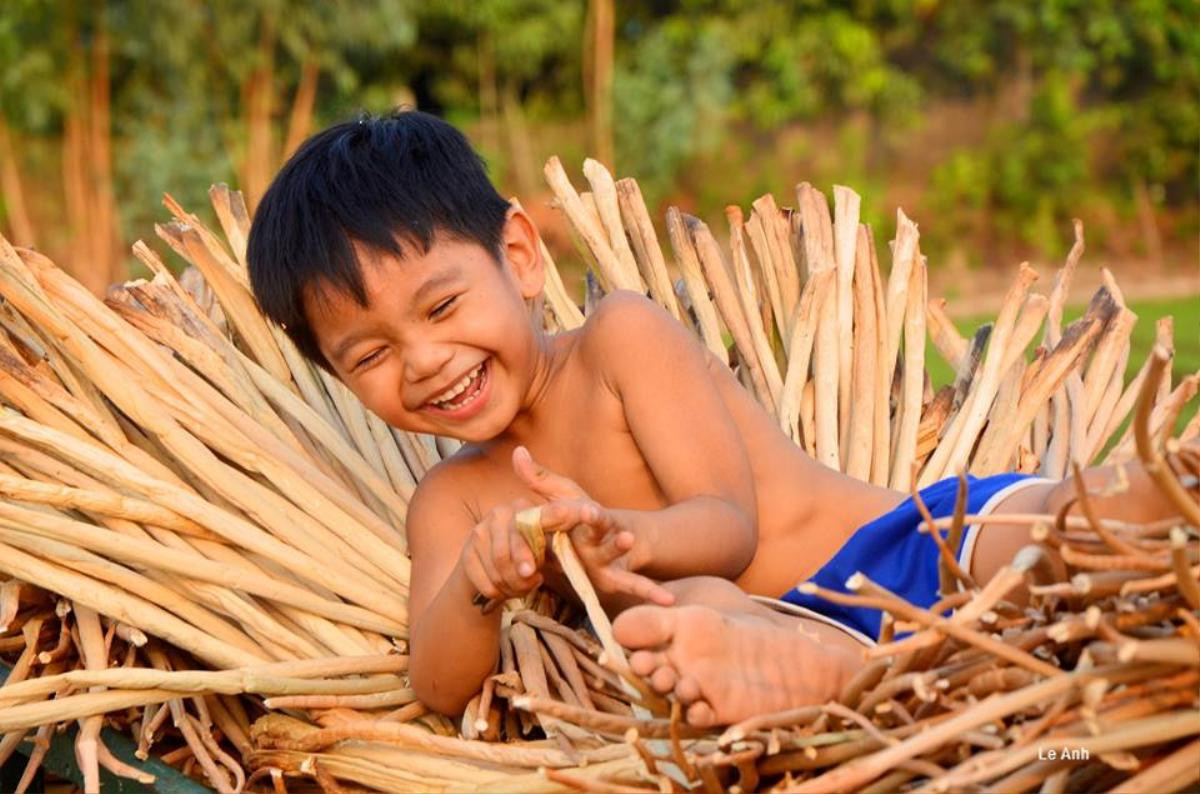 Cuộc sống của người miền Tây trong mùa nước nổi qua góc ảnh của một thầy giáo Ảnh 3