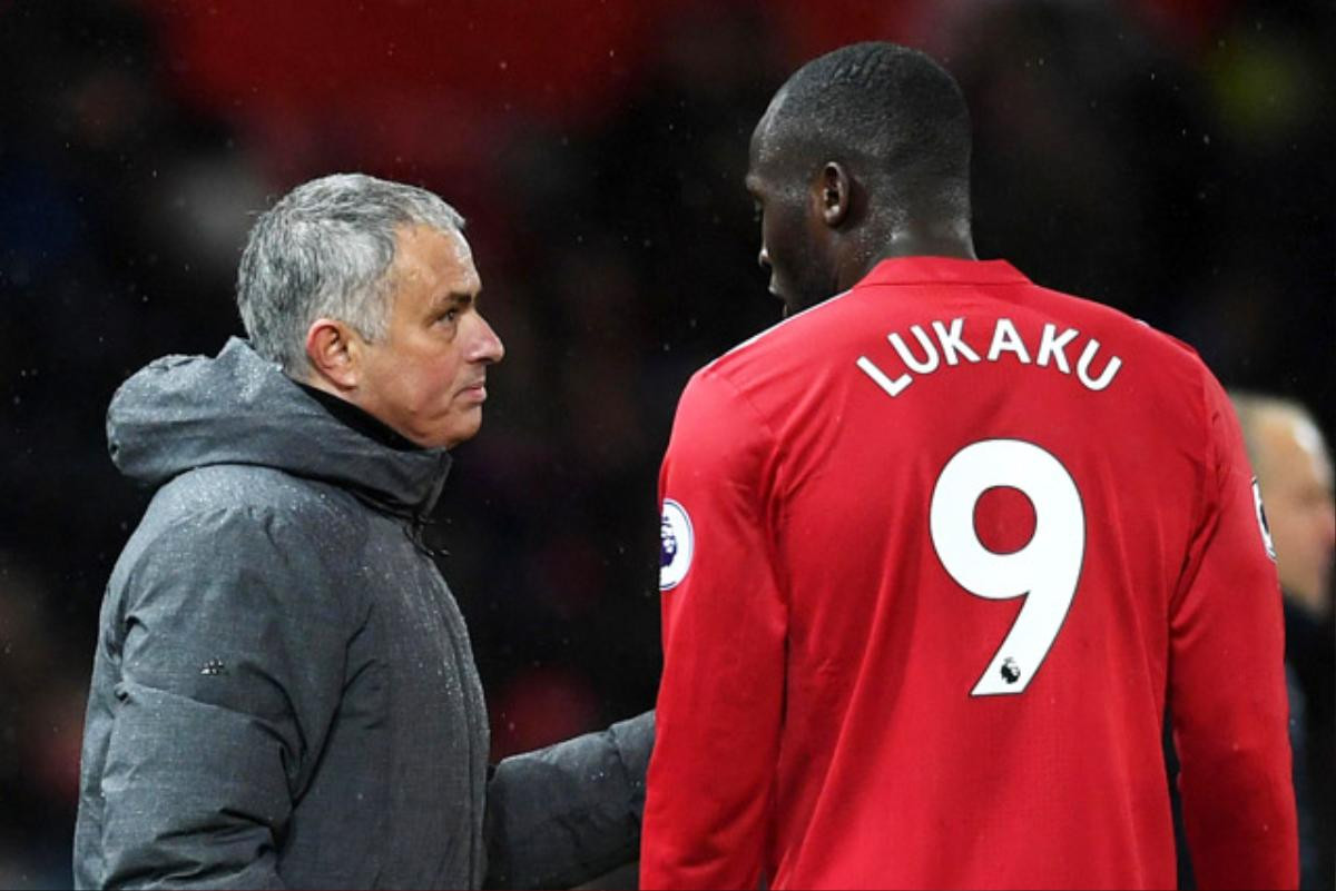 Mourinho sẵn sàng bán cả đội hình Man United, ngoại trừ Lukaku Ảnh 3