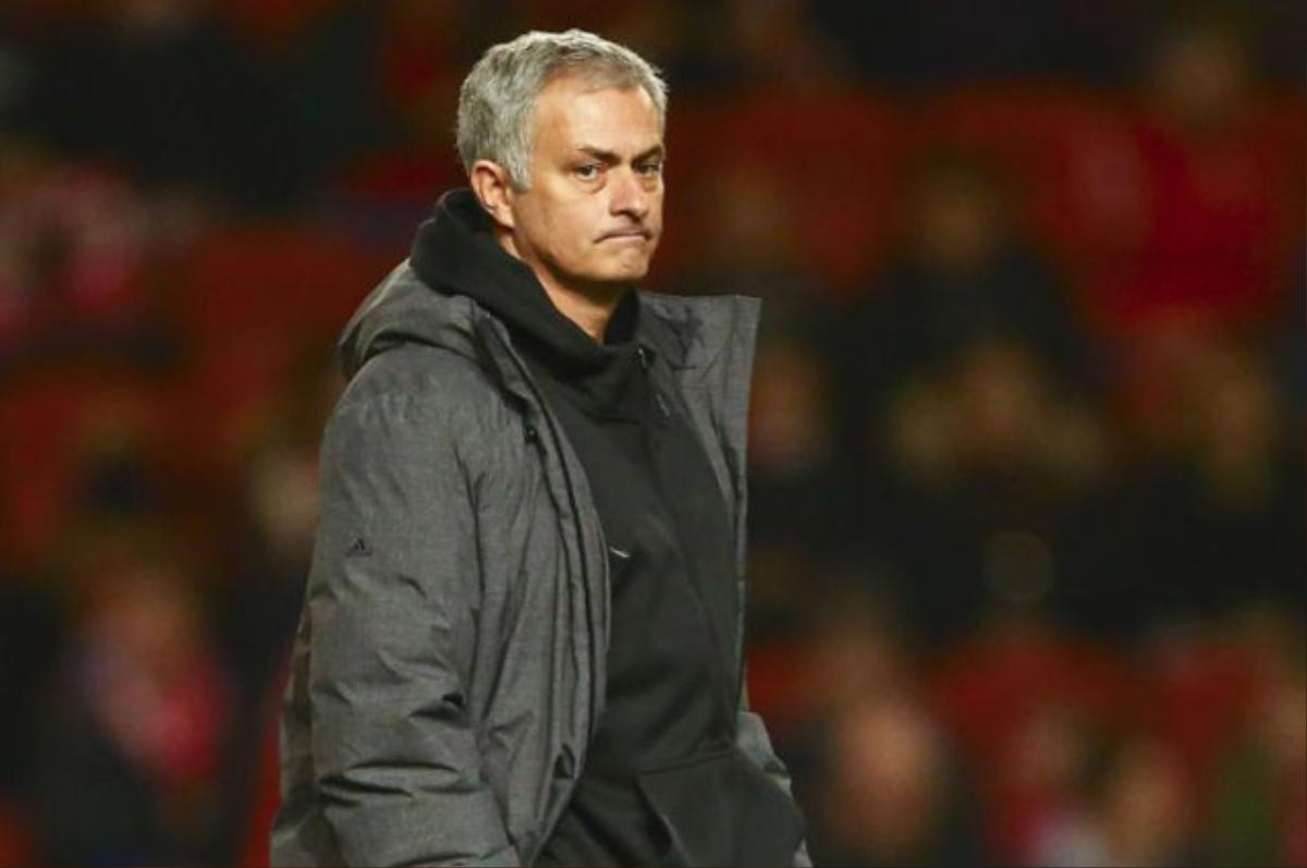 Trở thành 'cựu vương' League Cup, Mourinho chê học trò không nghe lời Ảnh 1