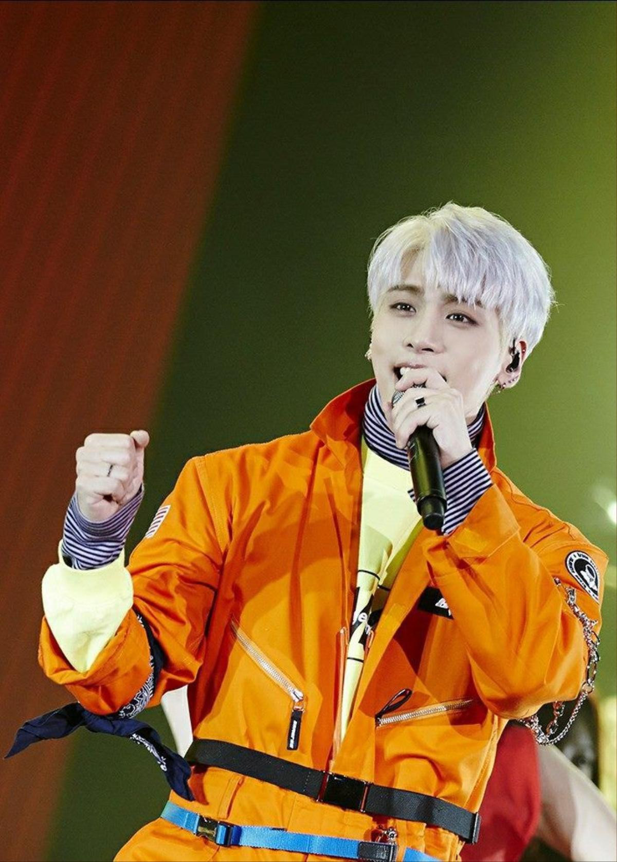 Ra đi rồi, Jonghyun (SHINee) đã bỏ lại sau lưng những sân khấu còn đang dang dở Ảnh 4