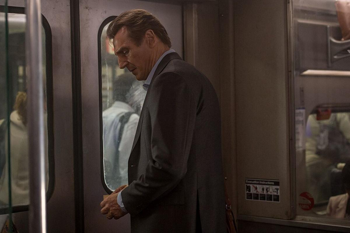 'The Commuter - Hành khách bí ẩn': Tiếp tục những mối đe dọa chết người trên chuyến tàu hỏa Ảnh 5