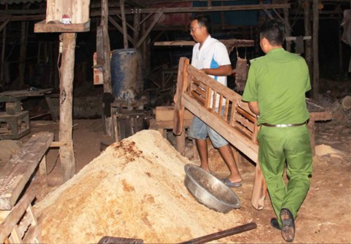 Ứng phó bão Tembin, cả nước di dời hơn 1 triệu dân, nhiều địa phương ban hành lệnh 'cấm biển' Ảnh 1