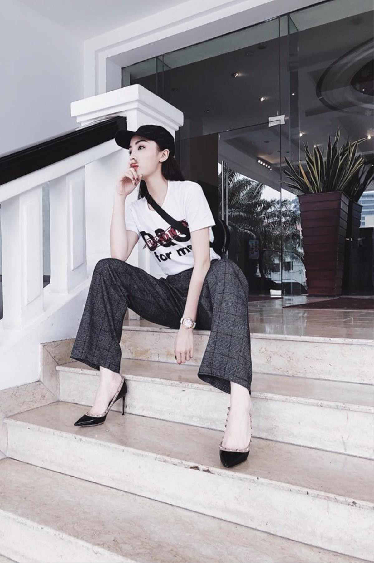 Kỳ Duyên phiên bản mặc xấu đã không còn, giờ đây cô ấy dẫn đầu street style của Vbiz 2017 Ảnh 9