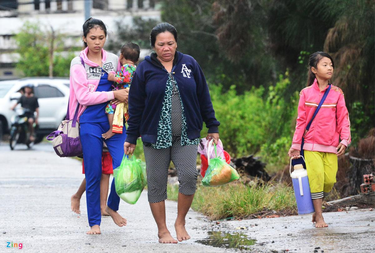 Thoát nạn sau cơn bão 'dị thường', người dân còn phải đối diện với nguy hiểm nào sau bão? Ảnh 2