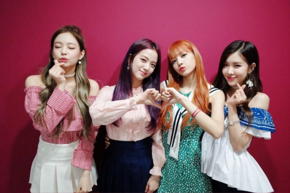 2017 thành công nhưng không lên được 'đỉnh', BlackPink rục rịch trở lại cho 2018 Ảnh 3