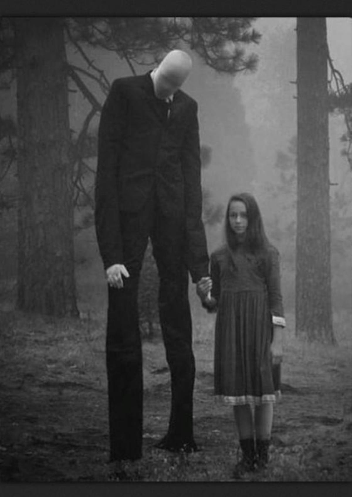 Khán giả la ó trailer của phim kinh dị 'Slender Man' vì quá đáng sợ và 'ghê tởm' Ảnh 2