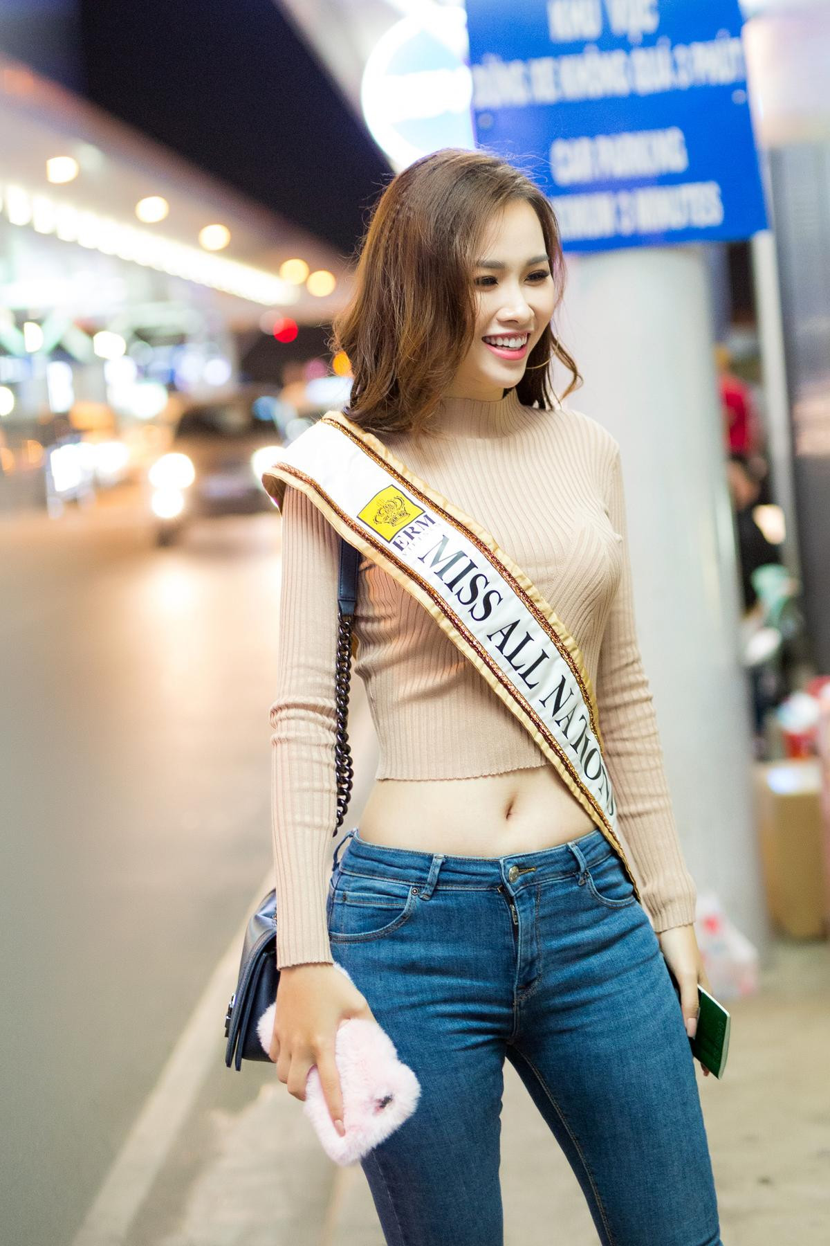 Hậu lùm xùm 'tố' Á hậu Hoàng My, Thanh Trang lên đường thi Miss All Nations Pageant 2017 Ảnh 3