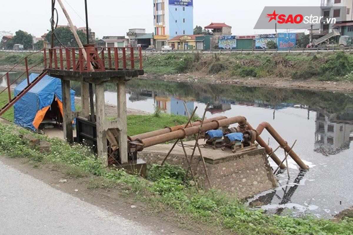 Cận cảnh dòng 'sông tuyết' bọt tung trắng xóa như băng ở Hà Nam Ảnh 7