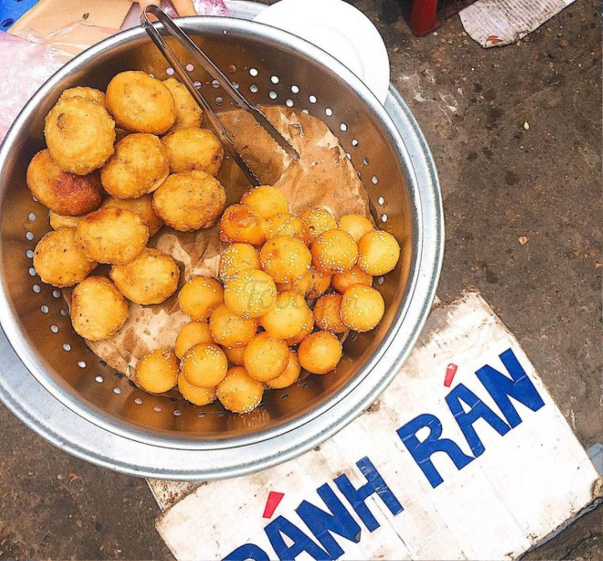 Ngày giá rét lại 'cháy ví', muốn làm ấm dạ dày hãy đến ngay những quán bánh rán vừa ngon, giá chỉ từ 1K Ảnh 4