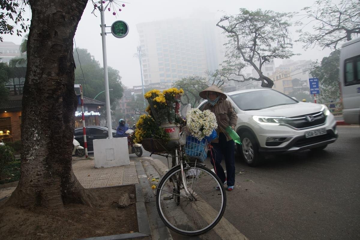 Hà Nội trong tôi hôm nay hơi… khó chịu Ảnh 3