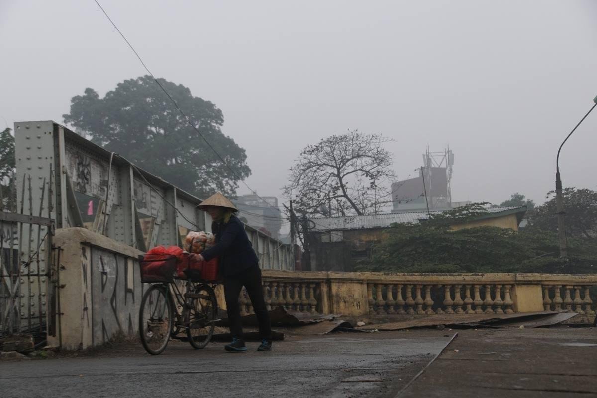 Hà Nội trong tôi hôm nay hơi… khó chịu Ảnh 1