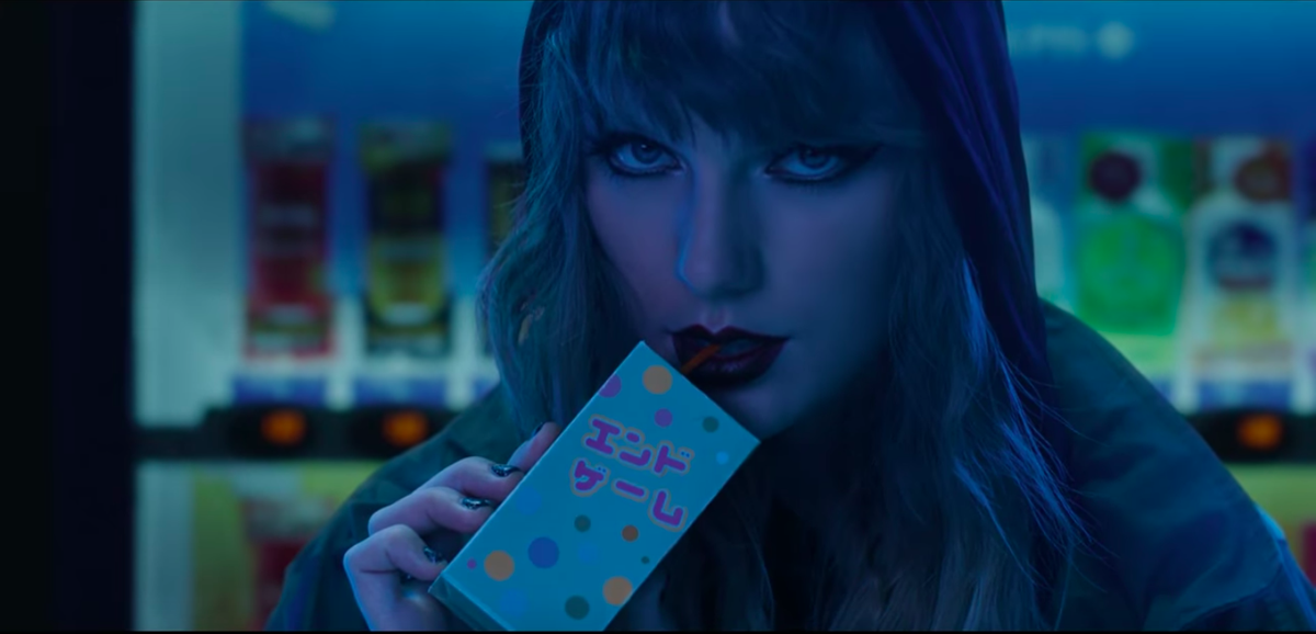 Người lạ ơi, xin hãy cho Taylor Swift thêm nguồn cảm hứng sáng tạo trong MV! Ảnh 6