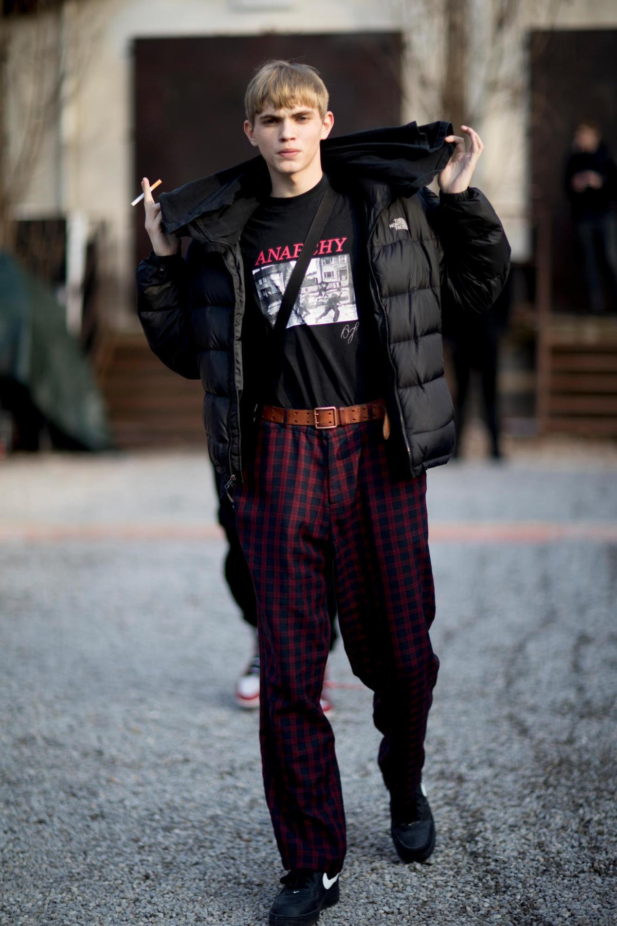 'Cuộc chiến' street style khốc liệt của các quý ông tại Milan Men's Fashion Week Ảnh 13