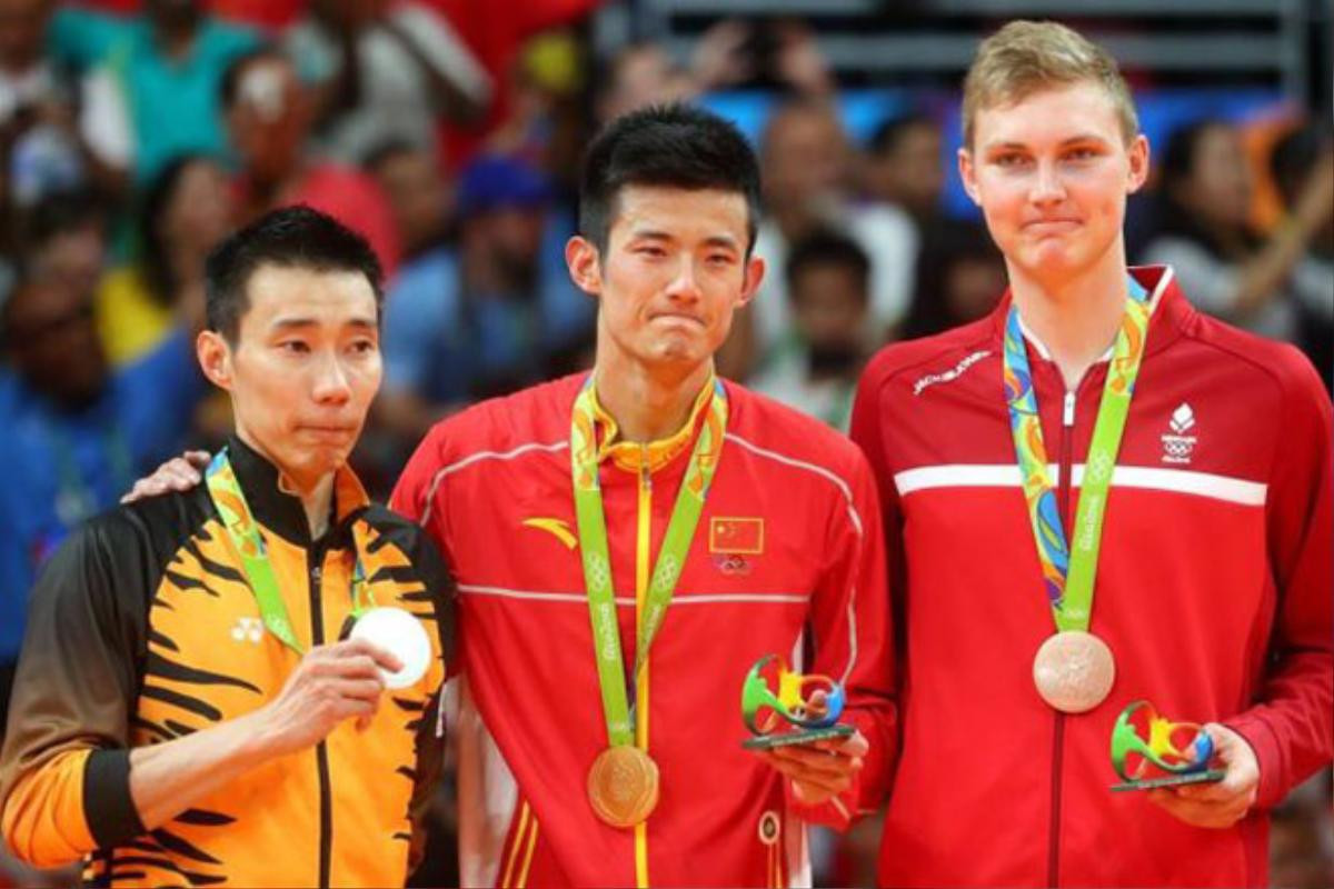 Khán giả Việt trực tiếp xem 'siêu nhân cầu lông' Axelsen tranh tài ở giải đấu 8 tỷ đồng Ảnh 2