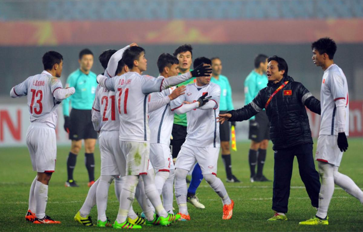 Công Vinh: 'U23 là mốc son nhưng bóng đá Việt Nam còn khoảng cách xa tầm châu Á' Ảnh 3