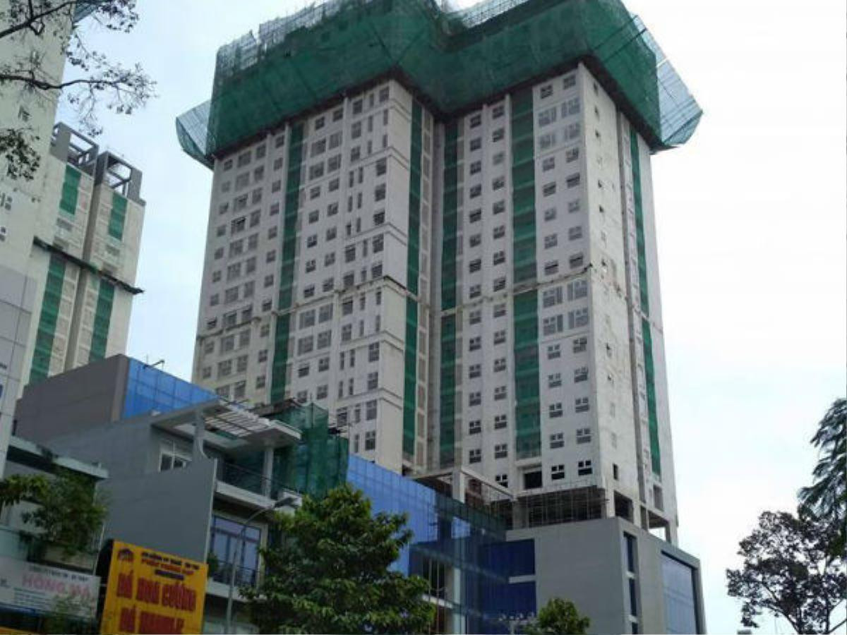 Điều tra thanh sắt rơi từ tầng 28 công trình Xi Grand Court gây chết người Ảnh 1