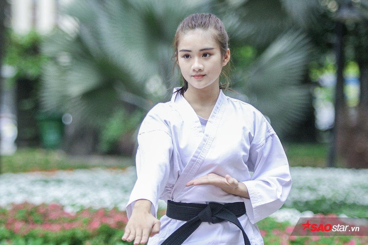 Hot girl Karate múa quyền 'đốn tim' fan, thích bạn trai giỏi võ hơn mình Ảnh 5