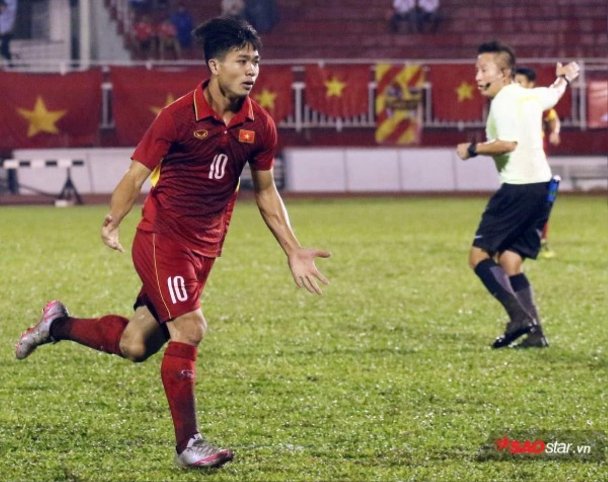 Công Phượng 'xé lưới' U23 Iraq: Quà tặng sinh nhật cho triệu fan yêu CP10 Ảnh 1