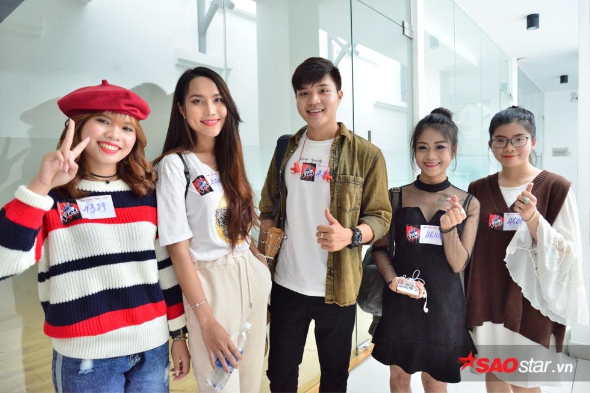 Hoa hậu chuyển giới không ngại bị so sánh với Hương Giang Idol tại buổi thử giọng The Voice 2018 Ảnh 4