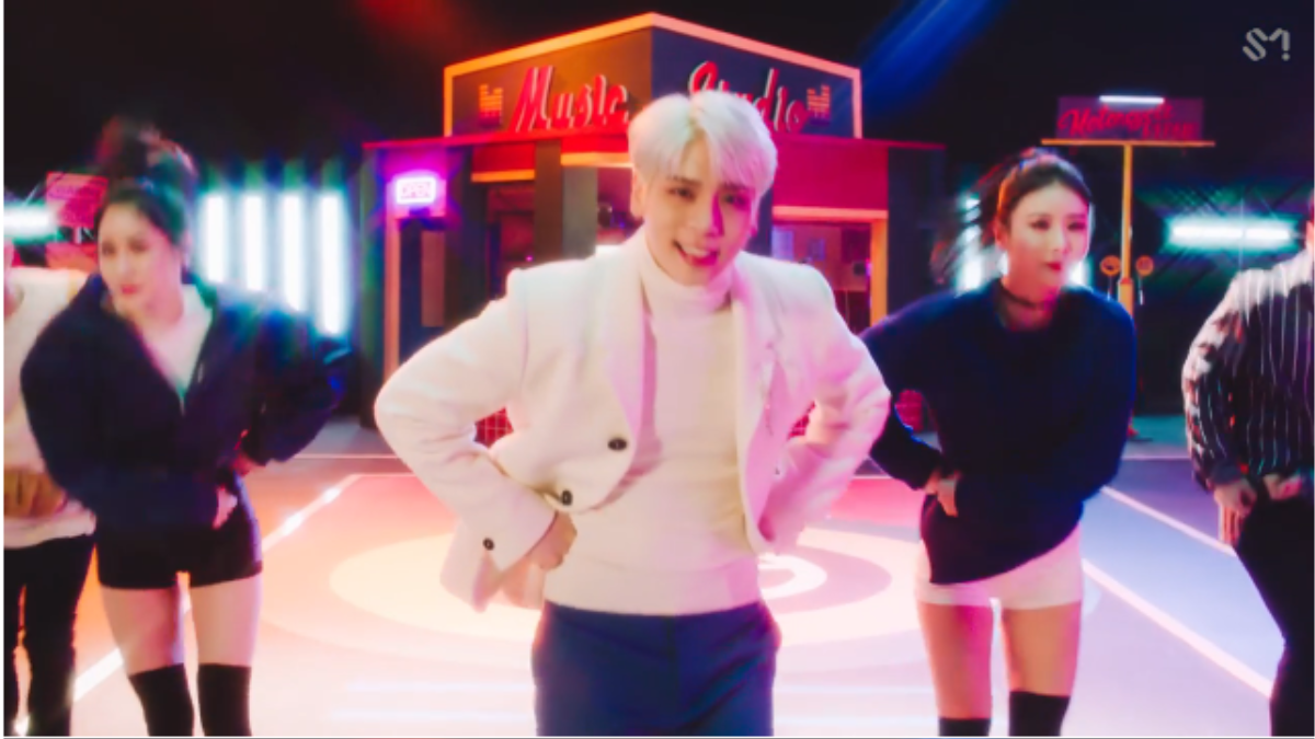 Chẳng thể ngờ MV cuối cùng của Jonghyun (SHINee) thực hiện lại đầy sắc màu thế này! Ảnh 1