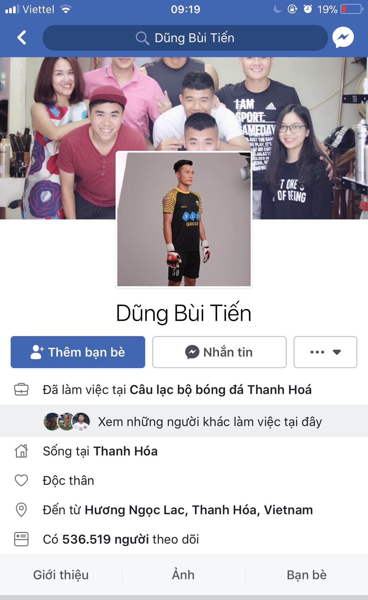 Sau khi hóa người hùng trên chấm luân lưu, hàng loạt facebook giả mạo thủ môn Bùi Tiến Dũng ra đời Ảnh 2