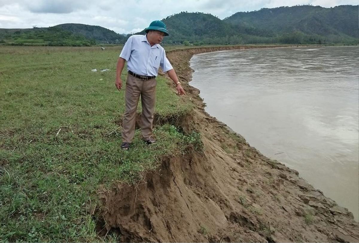 Phát hiện thi thể người đàn ông không mặc quần áo trôi trên sông Ảnh 1