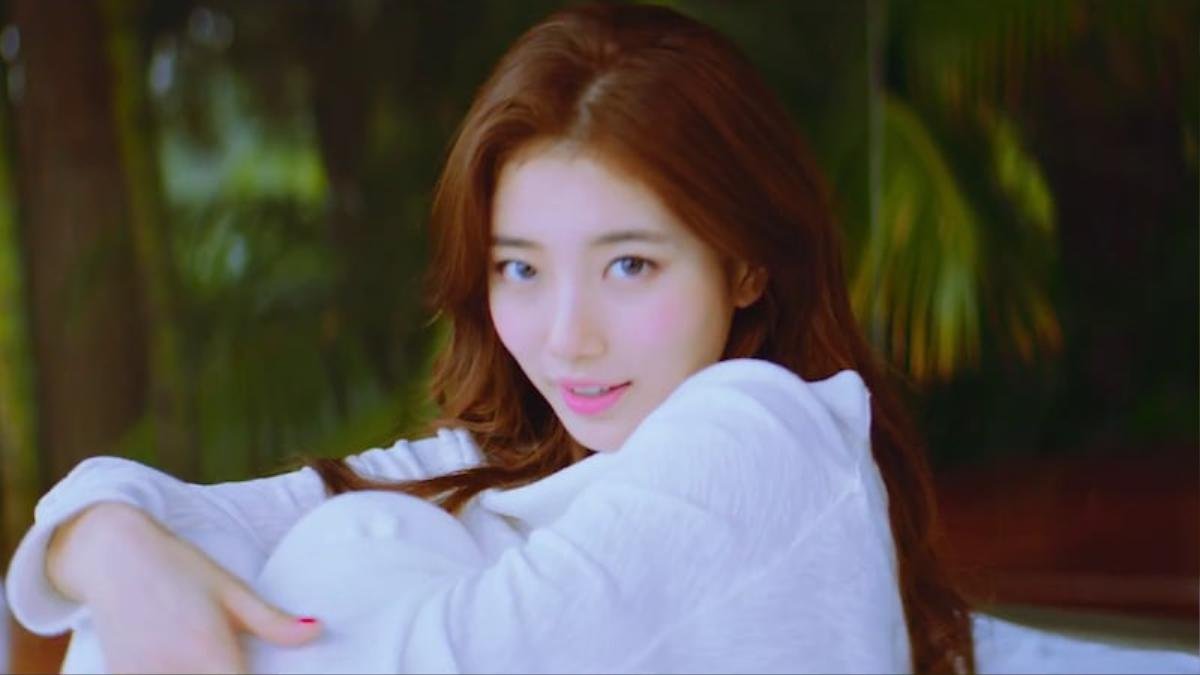 Đại chiến Kpop đầu năm: Red Velvet hóa 'gái chất', Suzy đẹp hết nấc trên đất Mỹ Ảnh 1