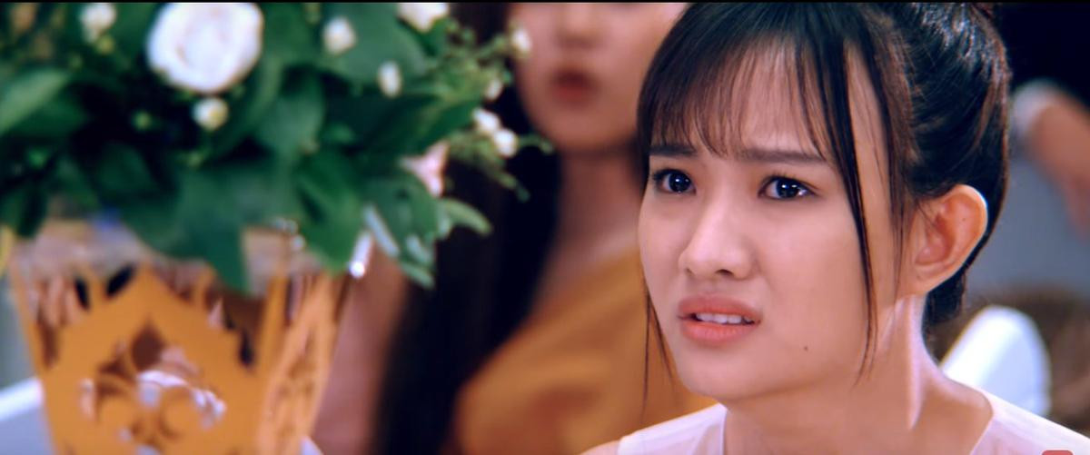 'Lênh đênh phận buồn' của Nữ thần Bolero Như Quỳnh xuất hiện trong trailer phim Tết của Hoài Linh Ảnh 7