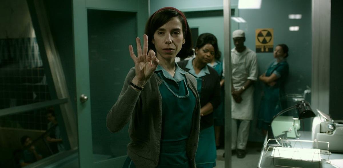 Chìm đắm trong chuyện tình của 'The Shape of Water' Ảnh 4