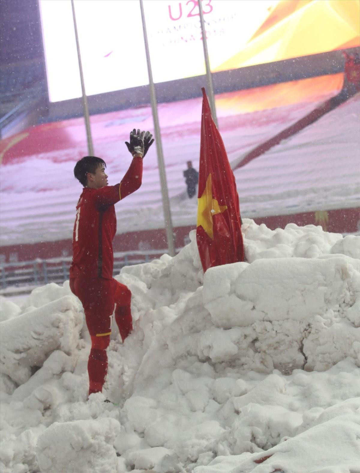 'Về quê ăn Tết' của Ngô Thanh Vân và những trùng hợp thú vị với U23 Việt Nam! Ảnh 4