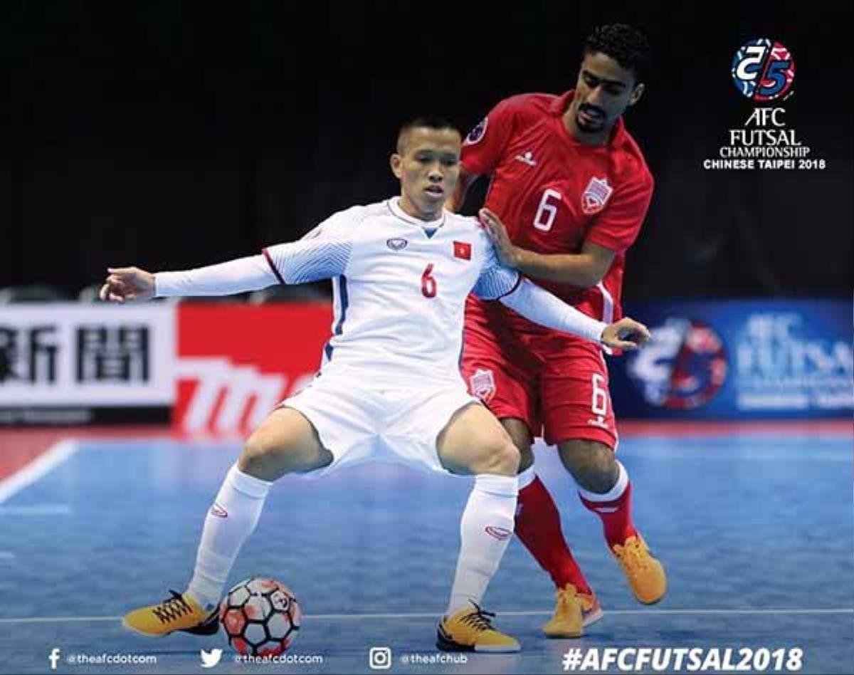 2 phút ghi 2 bàn, tuyển futsal Việt Nam thắng nghẹt thở Bahrain Ảnh 2