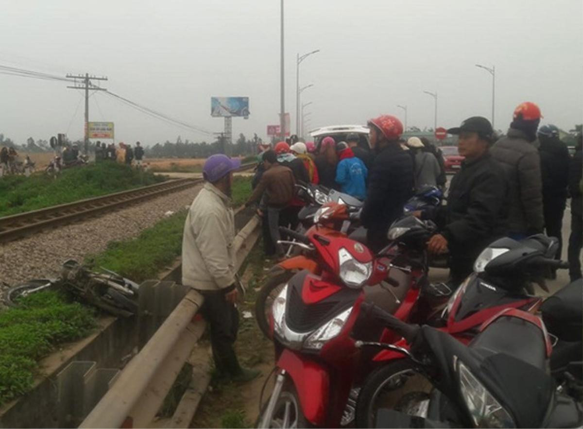 Tai nạn đường sắt nghiêm trọng, 2 thanh niên thương vong Ảnh 1