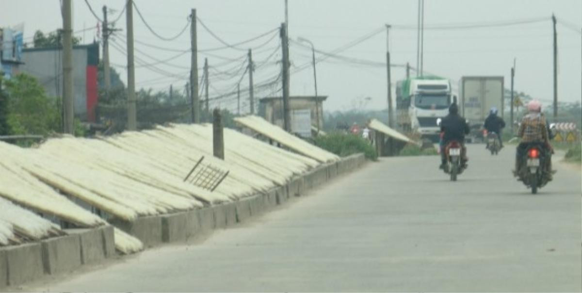 Tràn lan thực phẩm bẩn trước Tết Nguyên đán - Người tiêu dùng 'méo mặt' vì lo tiền mất tật mang Ảnh 3