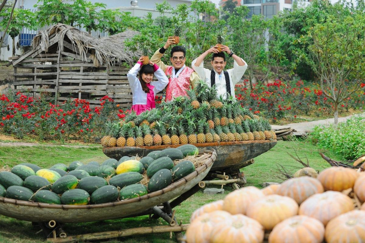 Đắm chìm trong thung lũng vạn hoa những ngày cận Tết Ảnh 1