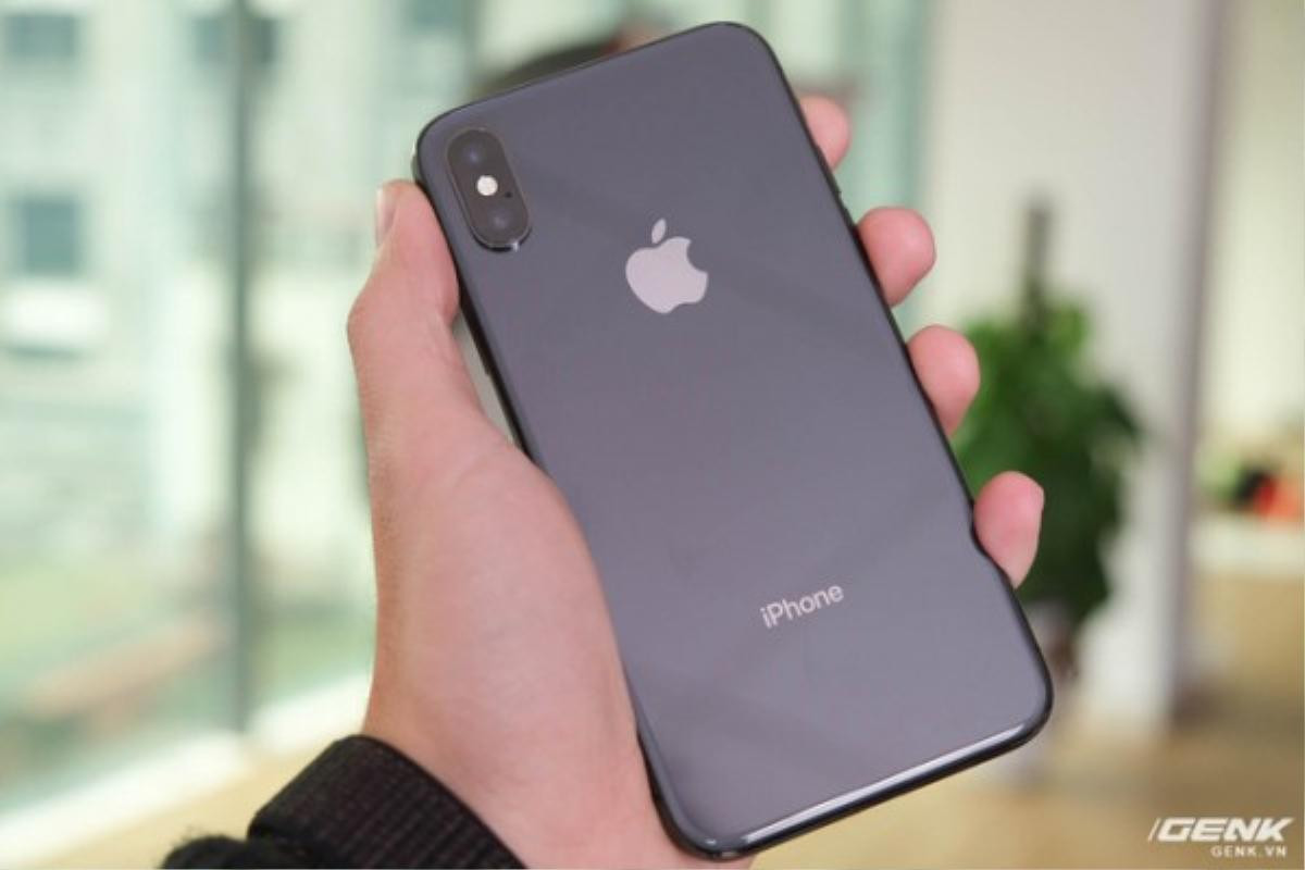 Mua iPhone X với giá 17 triệu: Tôi được gì và mất gì? Ảnh 1