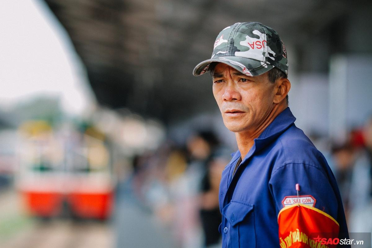 Tết là chuyến tàu về bến quê hương và giọt nước mắt của những người con xa xứ Ảnh 14